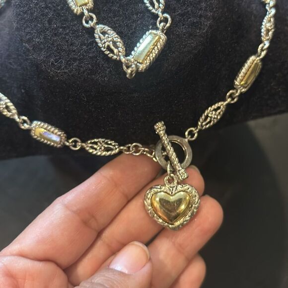 Premier Designs Two Tone Scroll Heart Toggle Closure Necklace Bracelet Jewelry - Picture 5 of 11